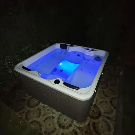 El Rincon, Peace At The Sea, With Jacuzzi Holiday home