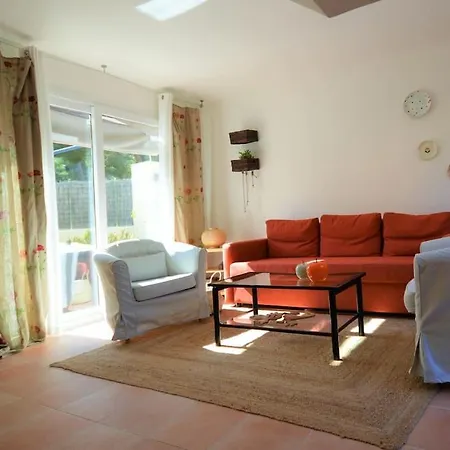 El Rincon, Peace At The Sea, With Jacuzzi Holiday home