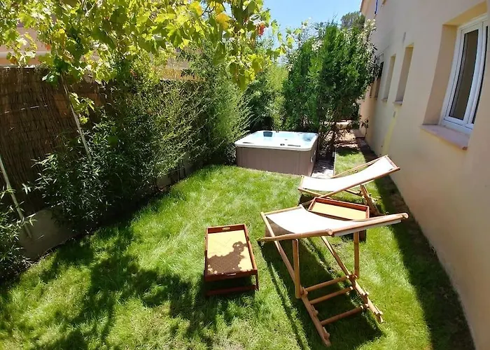 Будинок відпочинку El Rincon, Peace At The Sea, With Jacuzzi